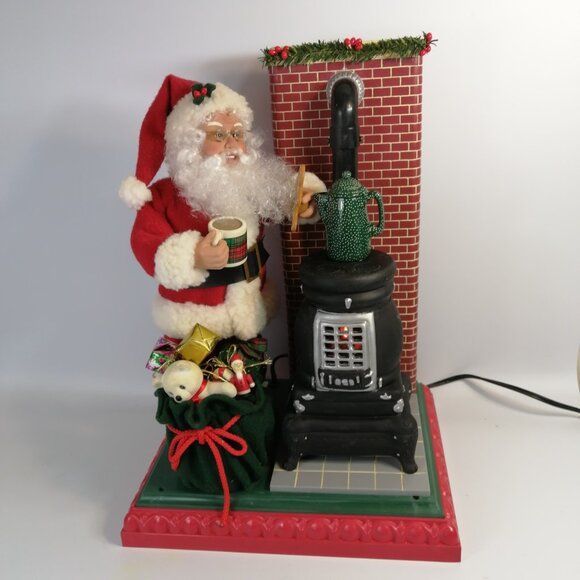 1994 HOLIDAY CREATIONS ANIMATED HOLIDAY SCENE SANTA WITH POT BELLY STOVE - Picture 2 of 16